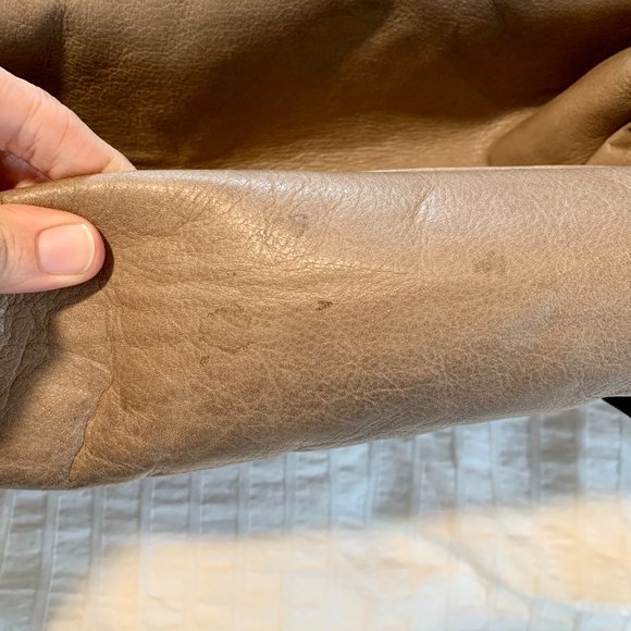 Golden Lane Soave Duo Bloomingdale’s Medium Leather Satchel Purse Bag - Picture 8 of 16